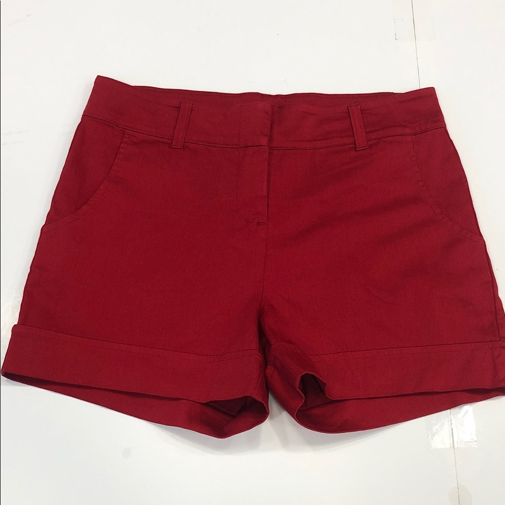 Suzy Shier Red Cuffed Shorts Women’s Size 9 | NWT